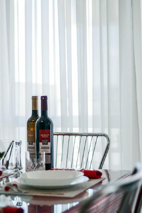 Apartment Milana - Cozy Stay With Free Parking Split Kültér fotó